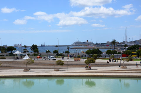 Die Storgatan in Borgholm auf Öland Die Storgatan in Borgholm